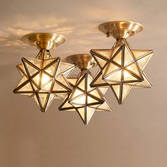 Plafonnière BrassElegance – Luxe Messing en Glas-light decor-De Bazelaar