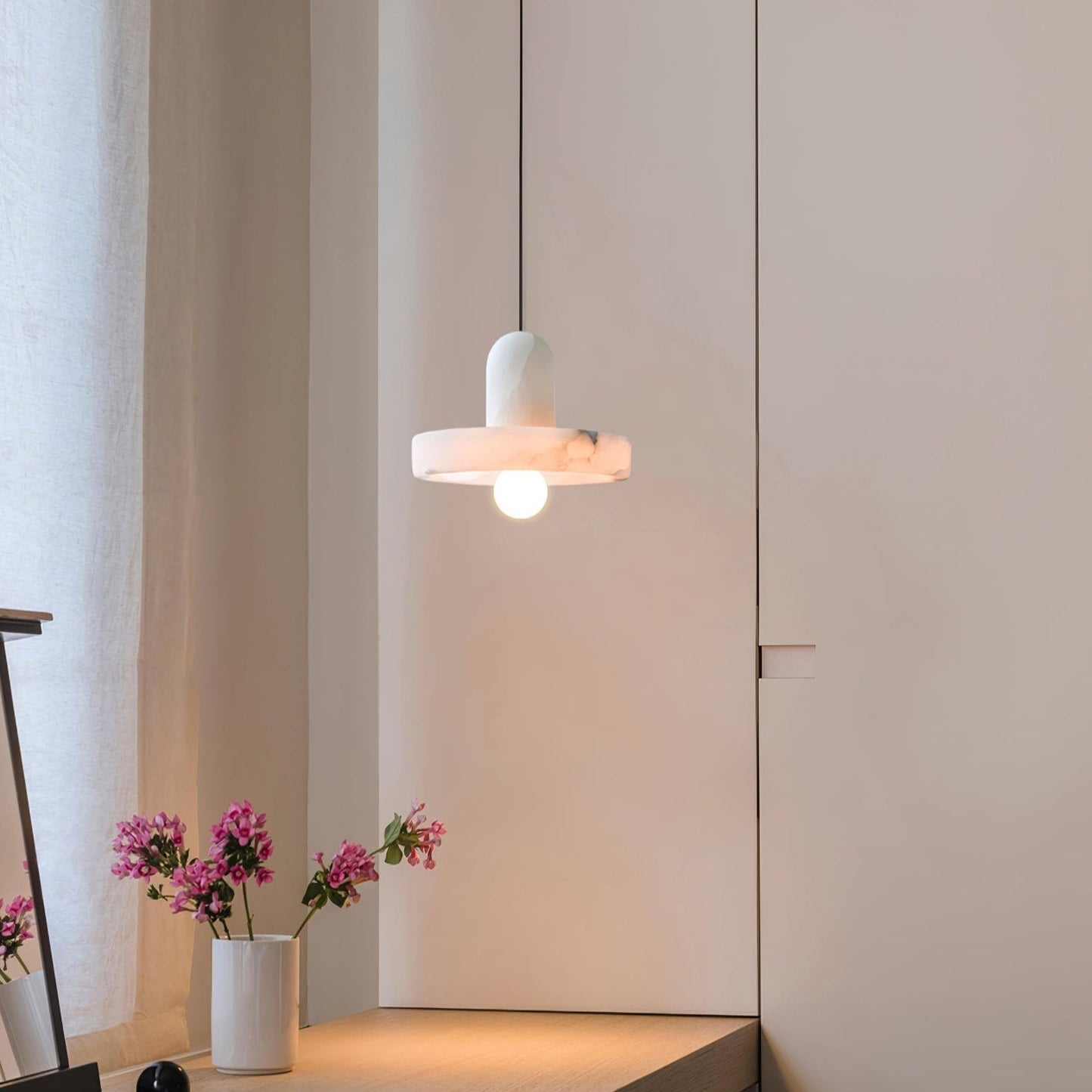 Moderne Witte Alabaster Hanglamp met Marmeren Lampenkap