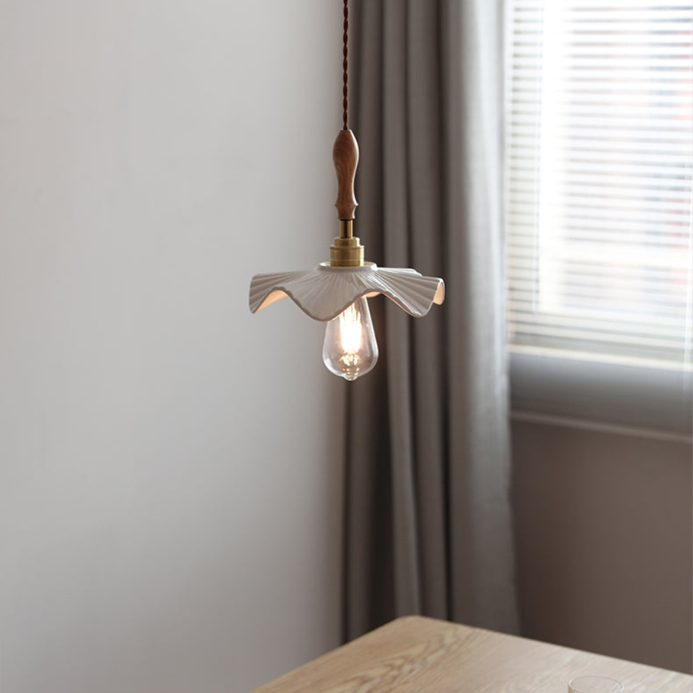 Vintage Hanglamp met Elegante Messing Accenten