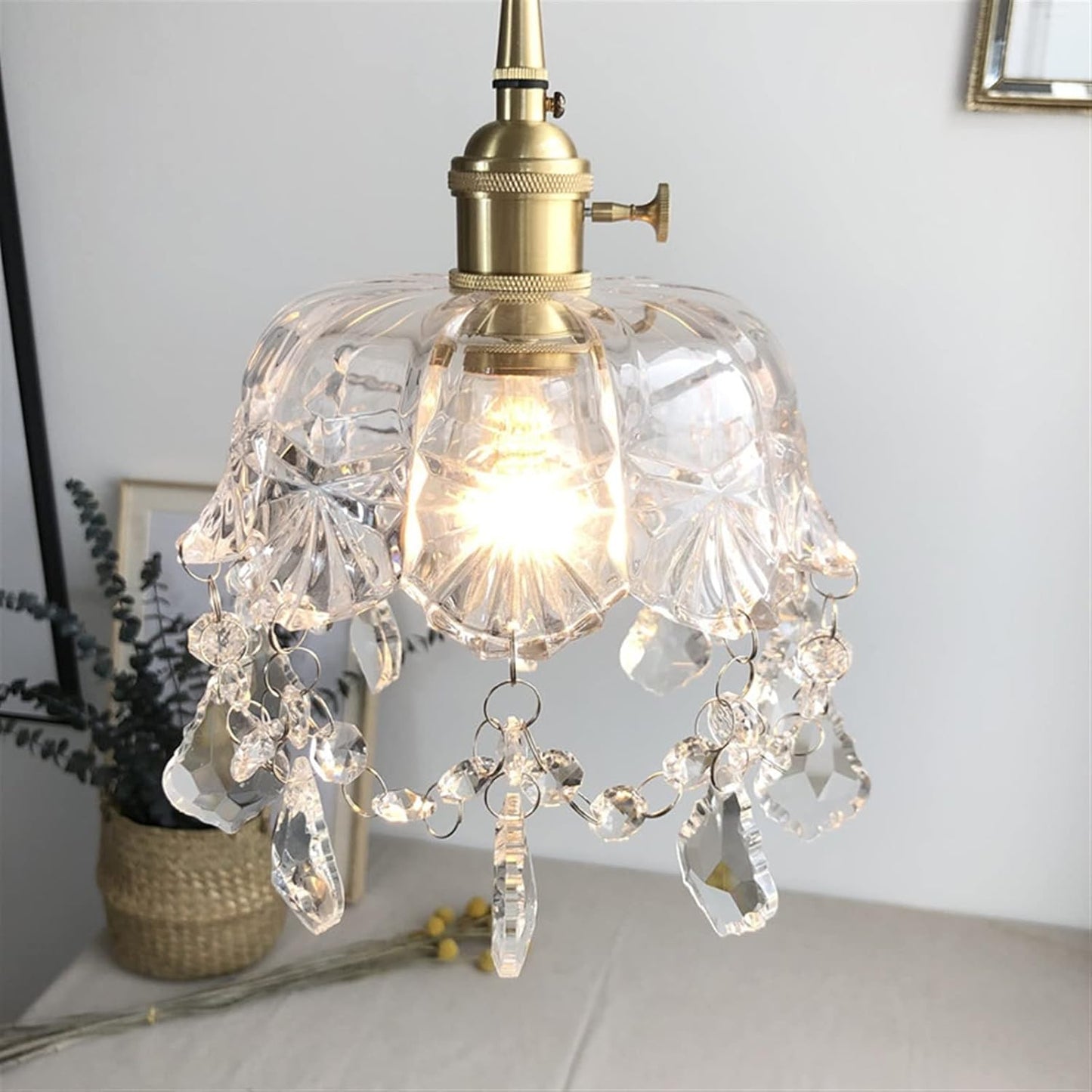 Retro Europese Glazen Hanglamp – Elegant en Tijdloos