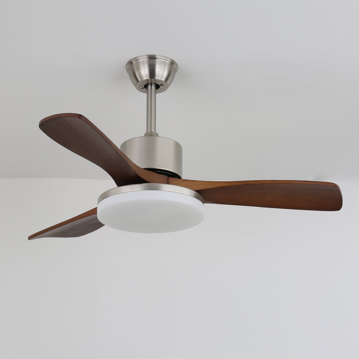 LuxeBreeze Houten Plafondventilator met Licht