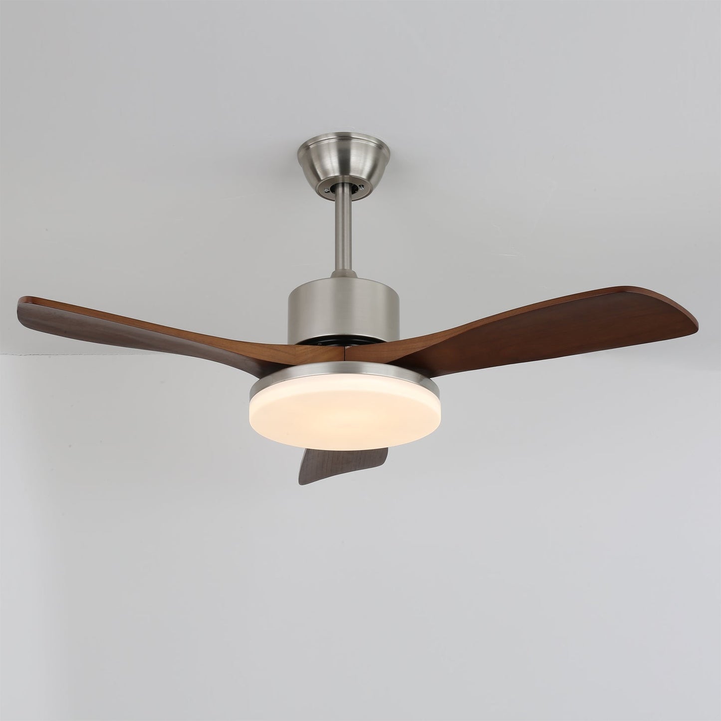 LuxeBreeze Houten Plafondventilator met Licht
