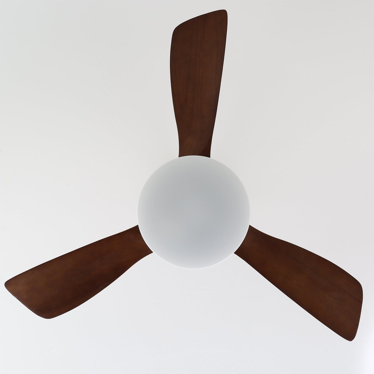 LuxeBreeze Houten Plafondventilator met Licht