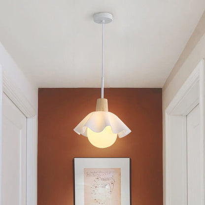 Noordse Houten Hanglamp – Minimalistisch & Verfijnd