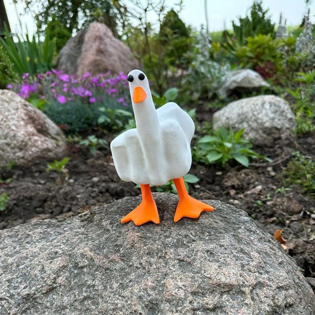 Quack Rebel | Eendornament Sculptuur - #Quack Rebel | Eendornament SculptuurDe Bazelaar